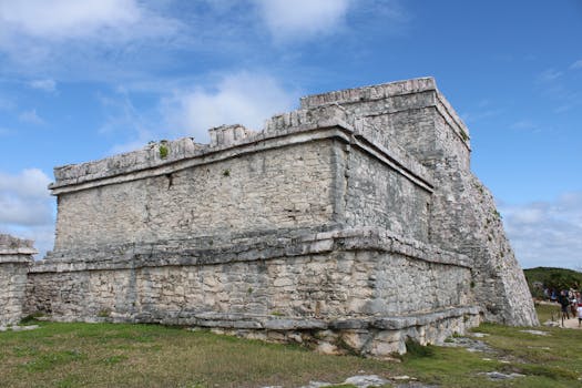 칸쿤 툴룸 여행 2026 완벽 가이드: 치안 현황부터 세노테 투어, 7박8일 일정까지 5 칸쿤 툴룸 여행 그란 세노테 스노클링 체험