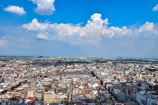 리스본 산타 주스타 엘리베이터 전경과 도시 풍경