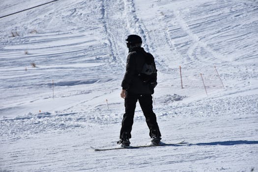 일본 로컬 스키장 가성비 여행법 2026: 리프트권 폭등 시대 현명한 선택 2 일본 로컬 스키장 설경과 리프트 전경