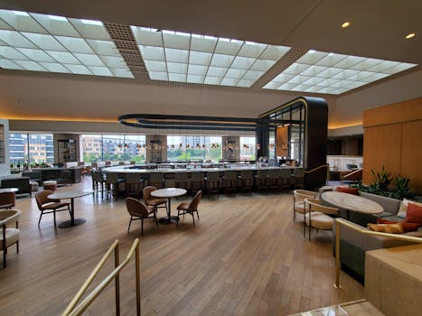 동남아 비건 호텔 로비에서 제공되는 플랜트베이스 웰컴 드링크