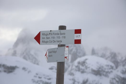 투르 뒤 몽블랑 트레킹 리푸지오 보나티 산장 전경